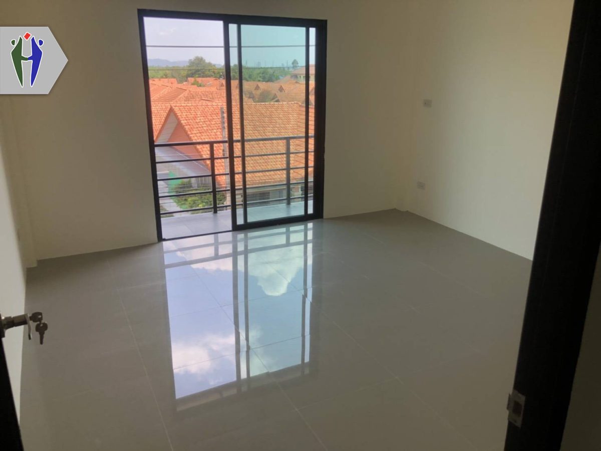 Commercial Building For RENT and SALE Near Soi Chaiyapruk2 — photo 3