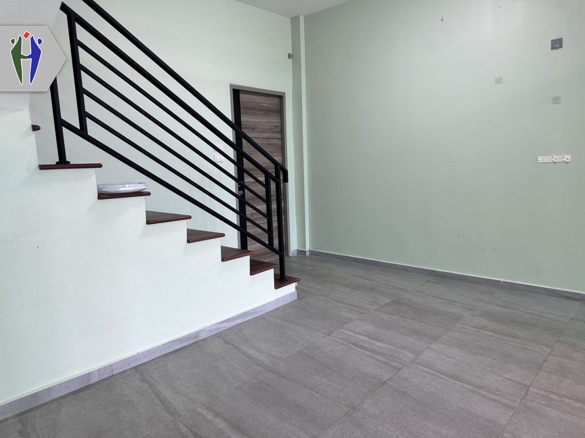 Commercial Building For RENT Near Soi Chaiyapruk2 — photo 2