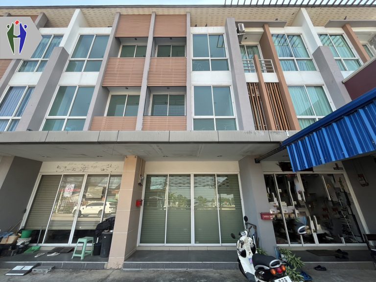 Commercial building For rent, Siam Country Club, Pattaya. Good condition