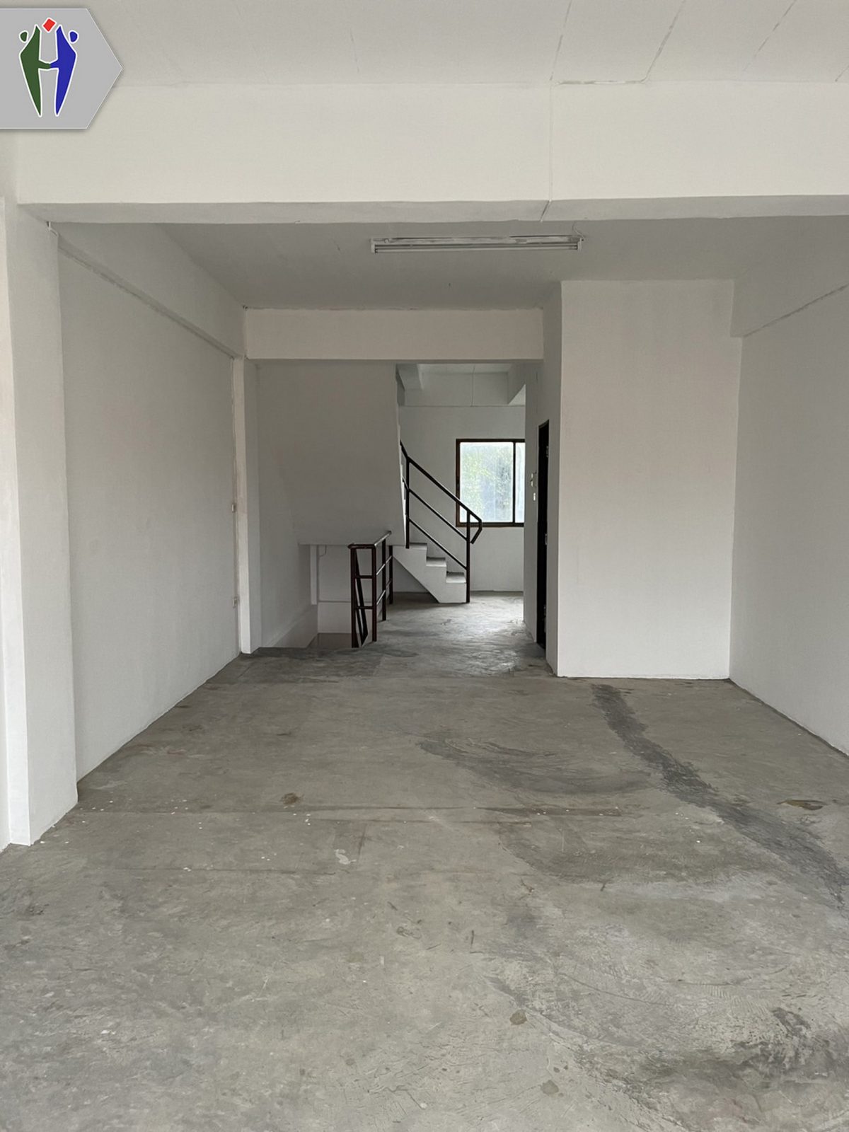 Building for rent, Sukhumvit Road, Na Kluea, Pattaya, Rong Mai Khaet. — photo 3