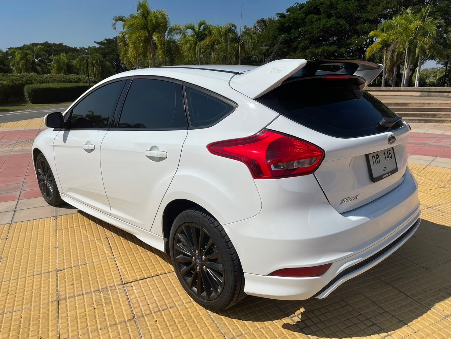 241216 Ford Focus 2018 White 39K_145 (05)