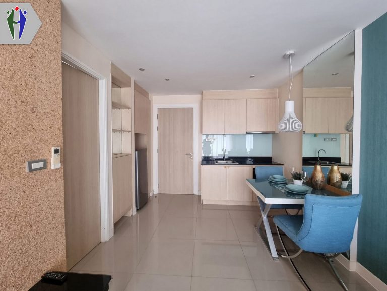 Grande Caribbean Condo  for Rent Pattaya, has Bath bus