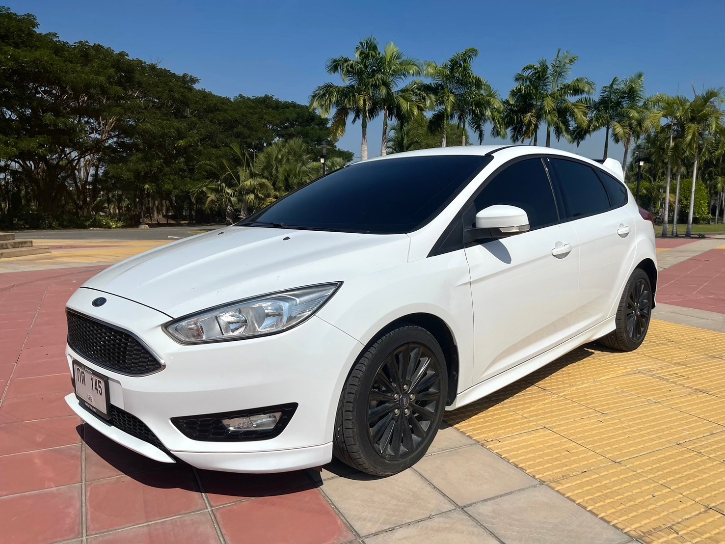 241216 Ford Focus 2018 White 39K_145 (07)