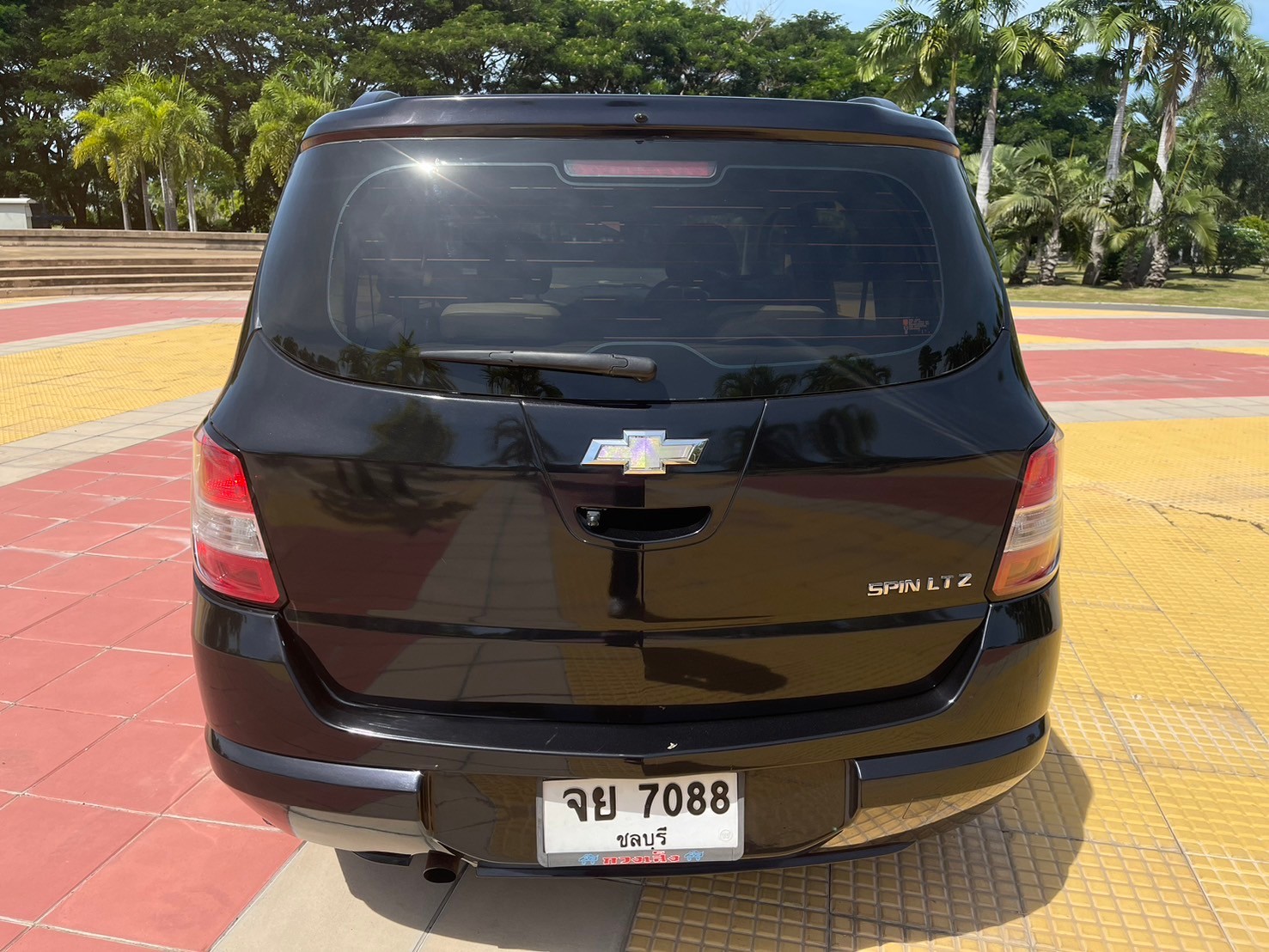 230713 Chevrolet Spin 2014 Black 118k_7088 (04)