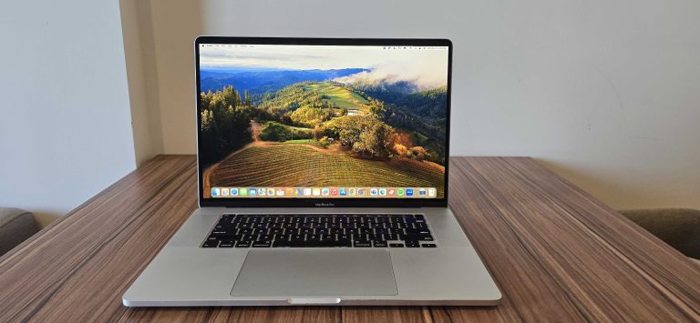 FOR SALE: Apple MacBook Pro 16-inch (2019)
