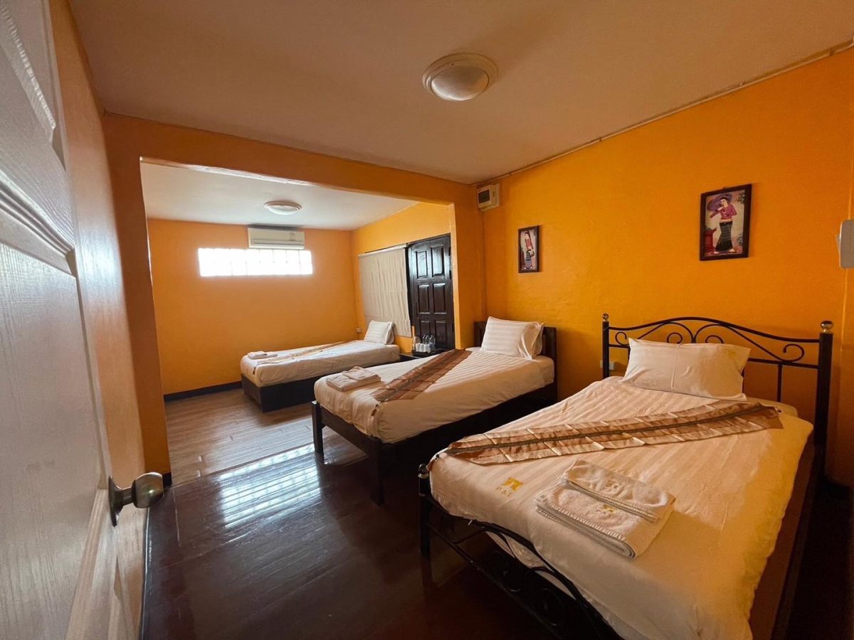 Boutique Hotel business for sale with Chanote Title  in the very beautiful city of Chiang Mai — photo 3