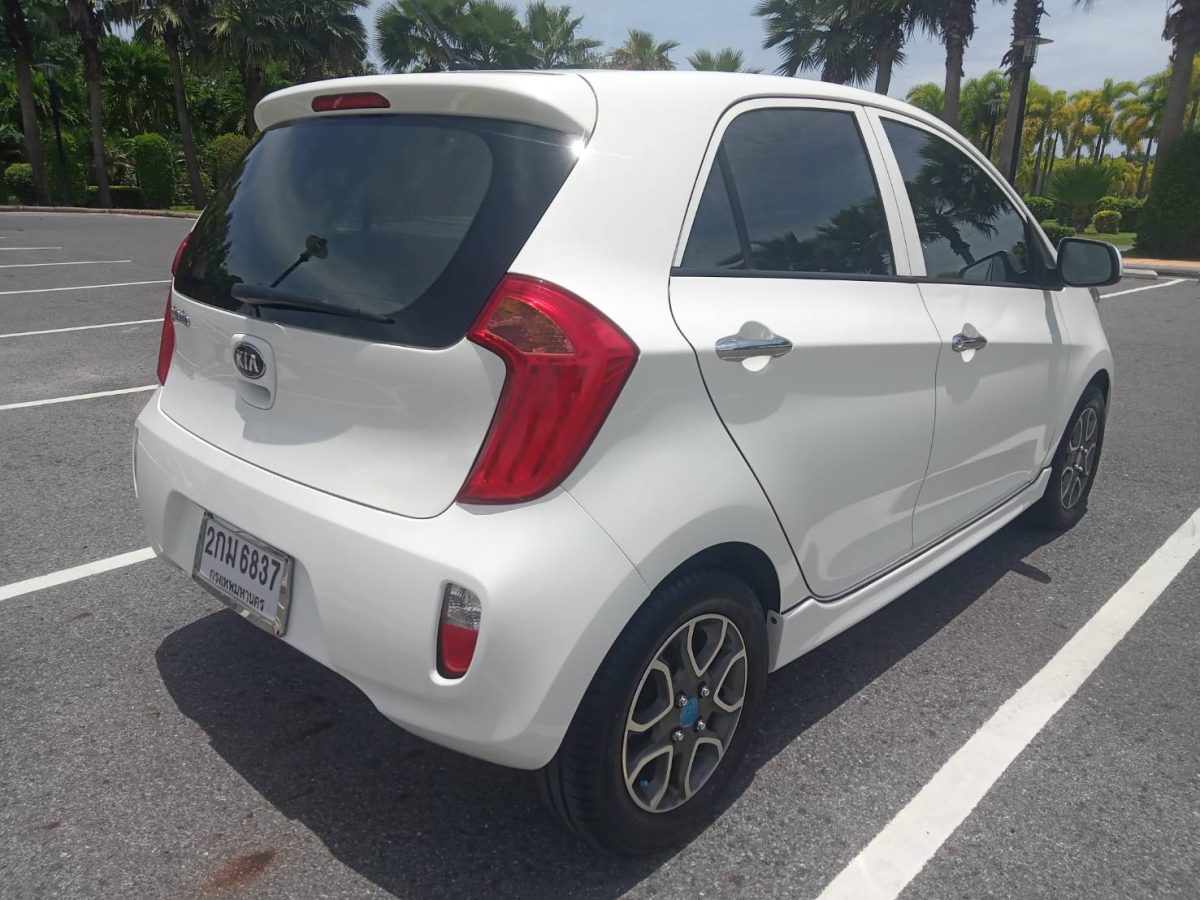 2013 Kia Picanto 1.4 L — photo 3