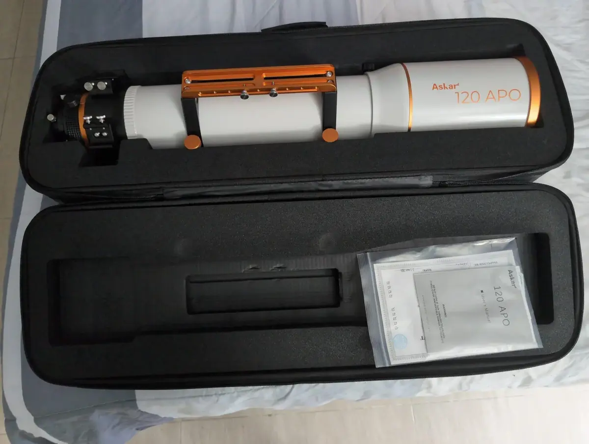 Astronomical Telescope — photo 1