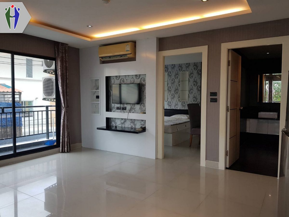 Condo for rent 51 sq.m., corner room, near Sukhumvit Road, South Pattaya — photo 2