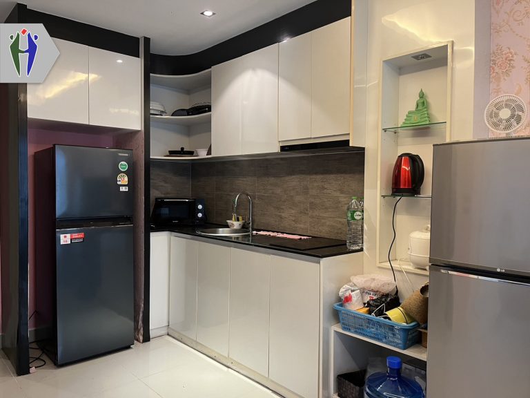 Condo for Rent 1 Bedroom next to Pool  on 1 Floor