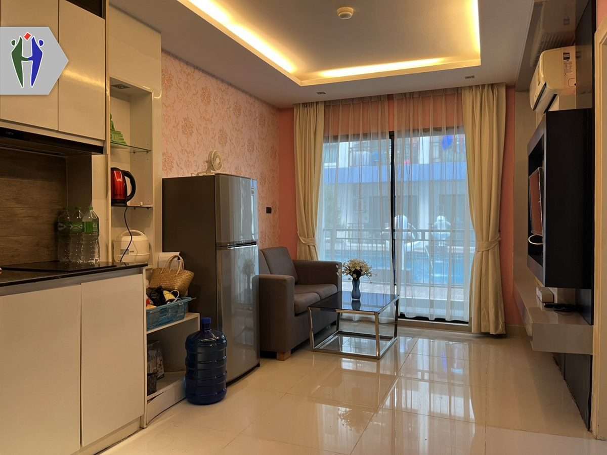 Condo for Rent 1 Bedroom next to Pool  on 1 Floor — photo 3