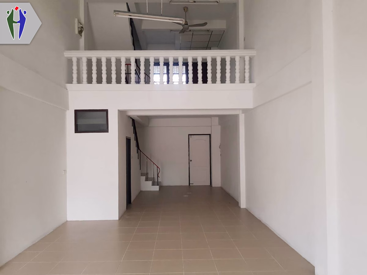 Commercial building for rent, Ban Amphoe, 11,000 baht — photo 2