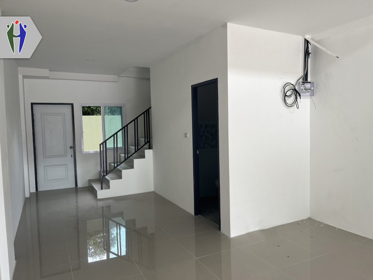 Condo The Trust South Pattaya 9,000baht with Washing Machine will available 28/04/25 — photo 3