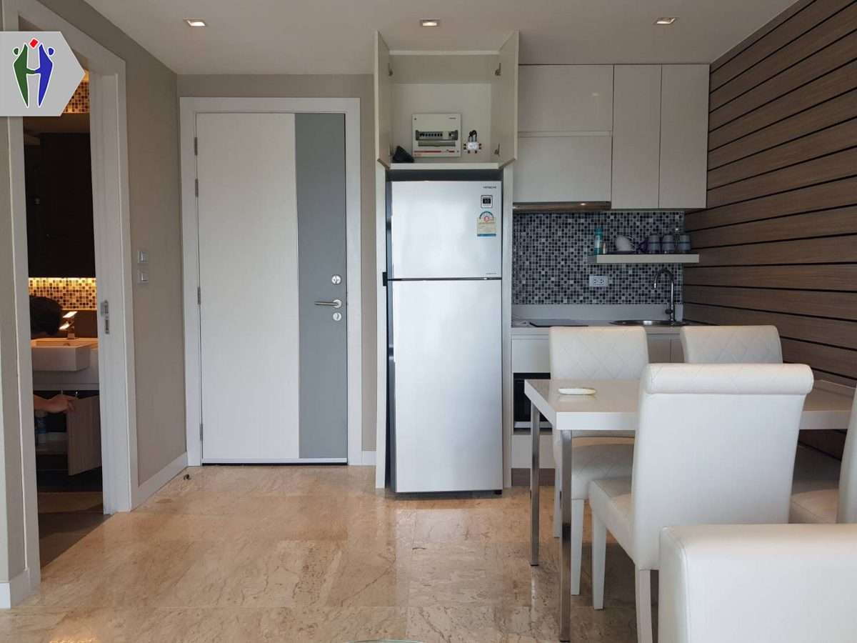 Condo Lasantir Next to Jomtien Beach Pattaya for Rent — photo 2