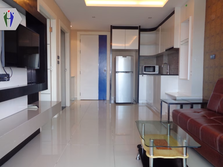 Condo for Rent 10,000 baht  East Pattaya  European Kitchen