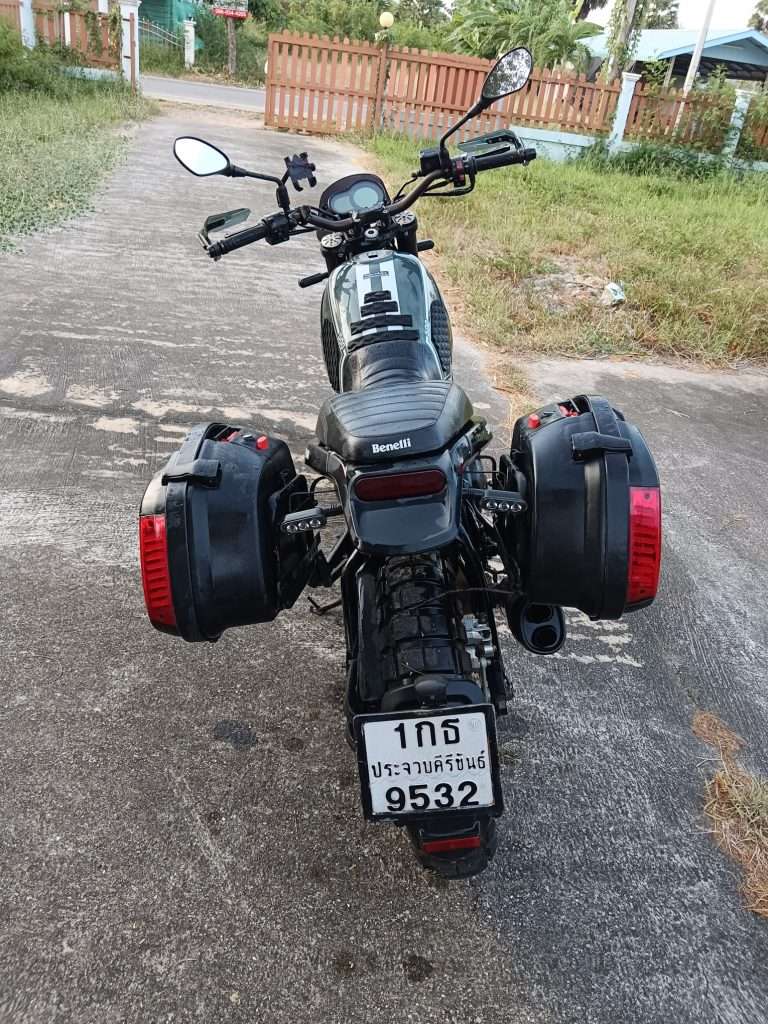 Benelli Leoncino 500 trail