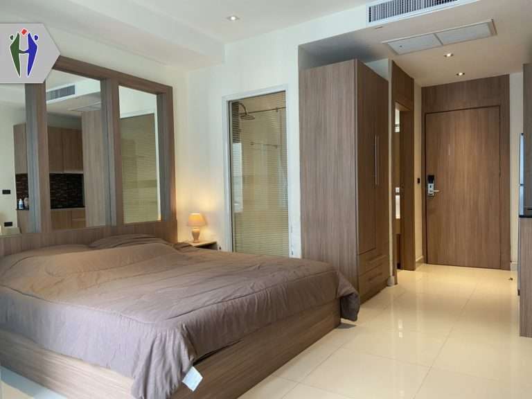 Condo for rent 6500 baht Na Jomtein Pattaya
