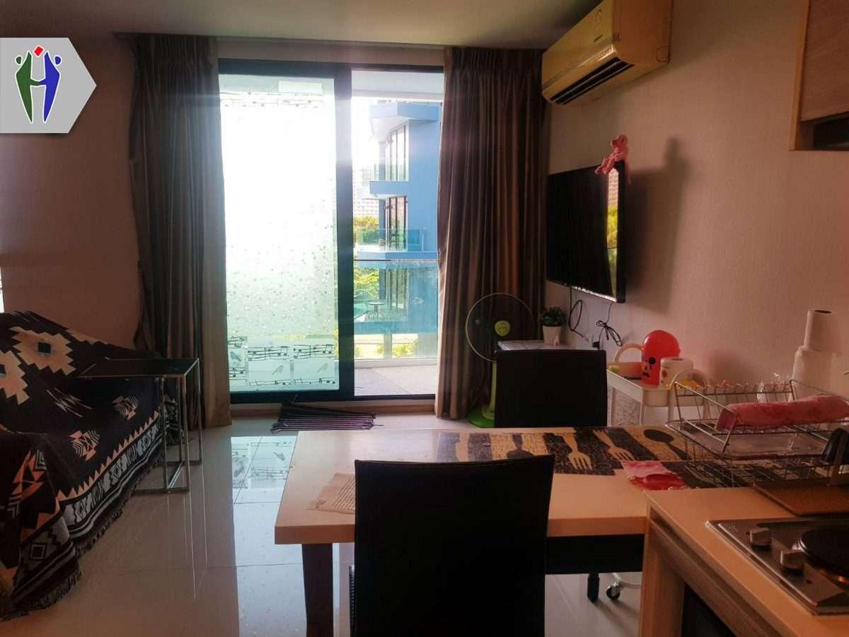 Jomtien Condo for rent 100 meter from beach with Washing Machine — photo 2