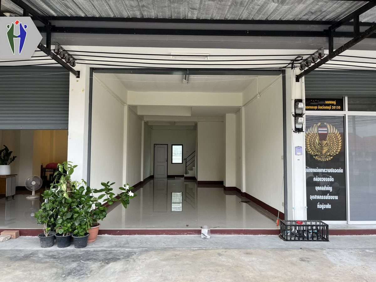 Commercial Building For RENT and SALE — photo 2