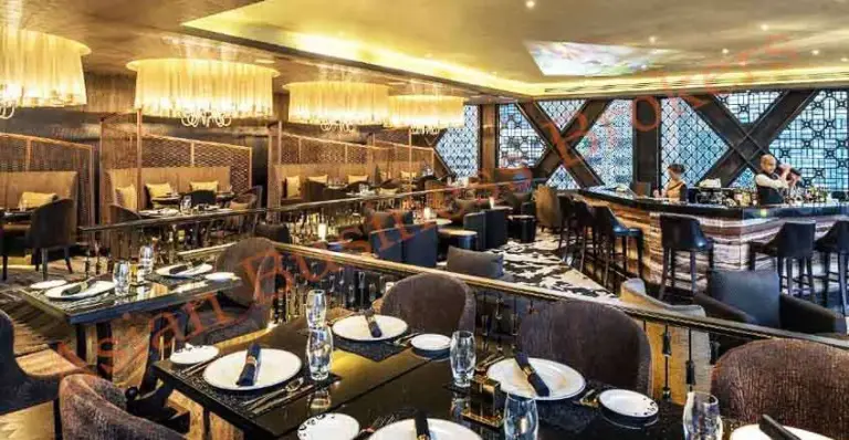 0149442 Fully Equipped Rooftop Restaurant and Bar for Rent in Bangkok Hotel