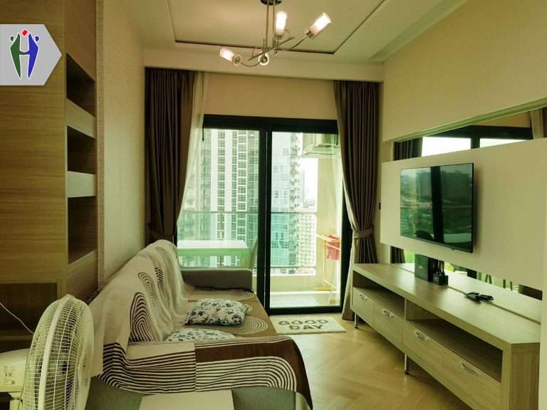 Condo for rent, Dusit Grand View , walk to the beach 5 minutes