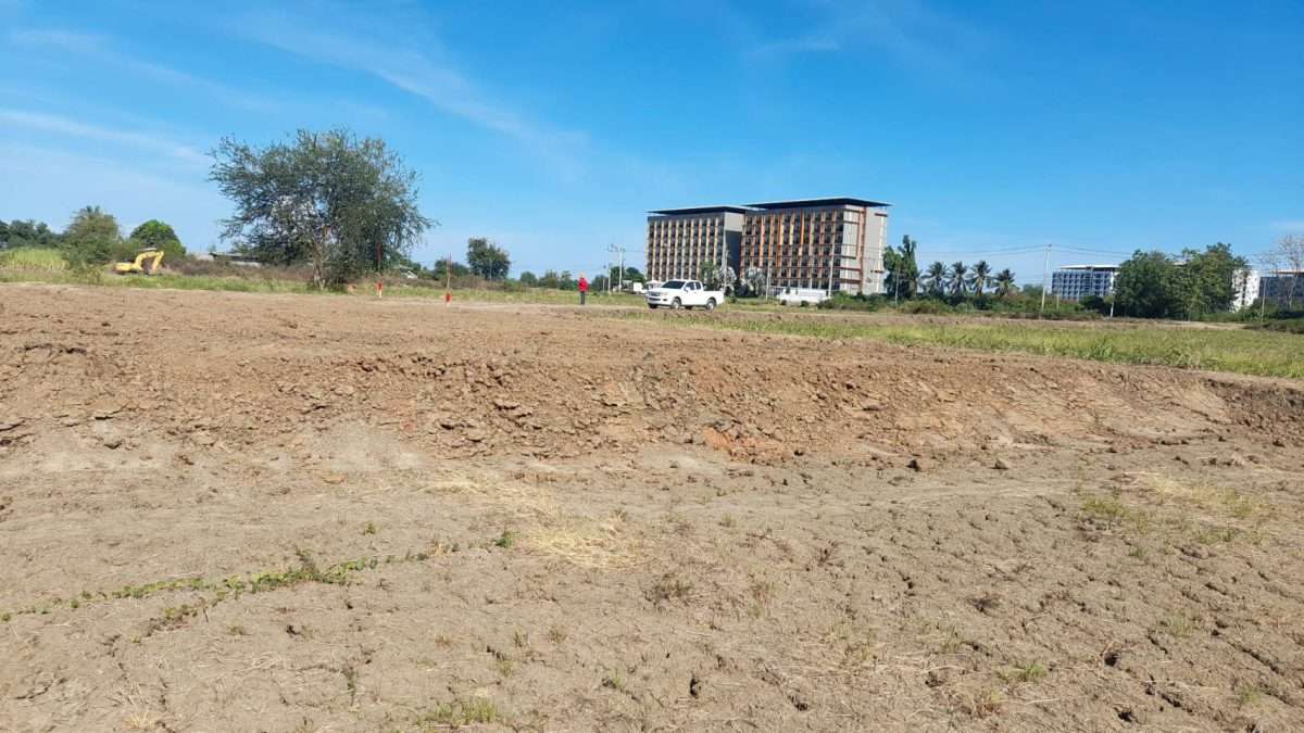 Beautiful land for sale at Nakhon Pathom  ที่ดินสวยมากก เหมาะทำที่พัก หรือหอพักนักศึกษา หรืออื่นๆ — photo 3