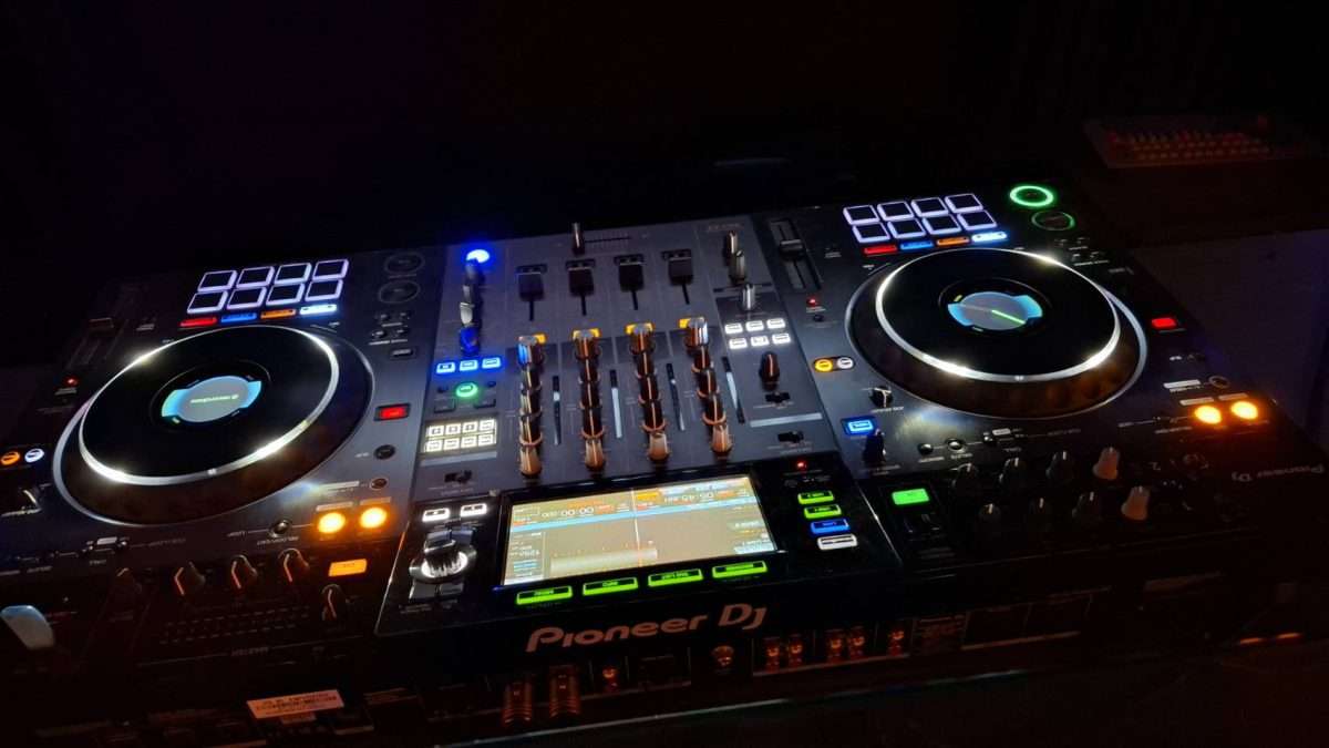 Bar for Take Over | Sukhumvit 23, Bangkok — photo 2