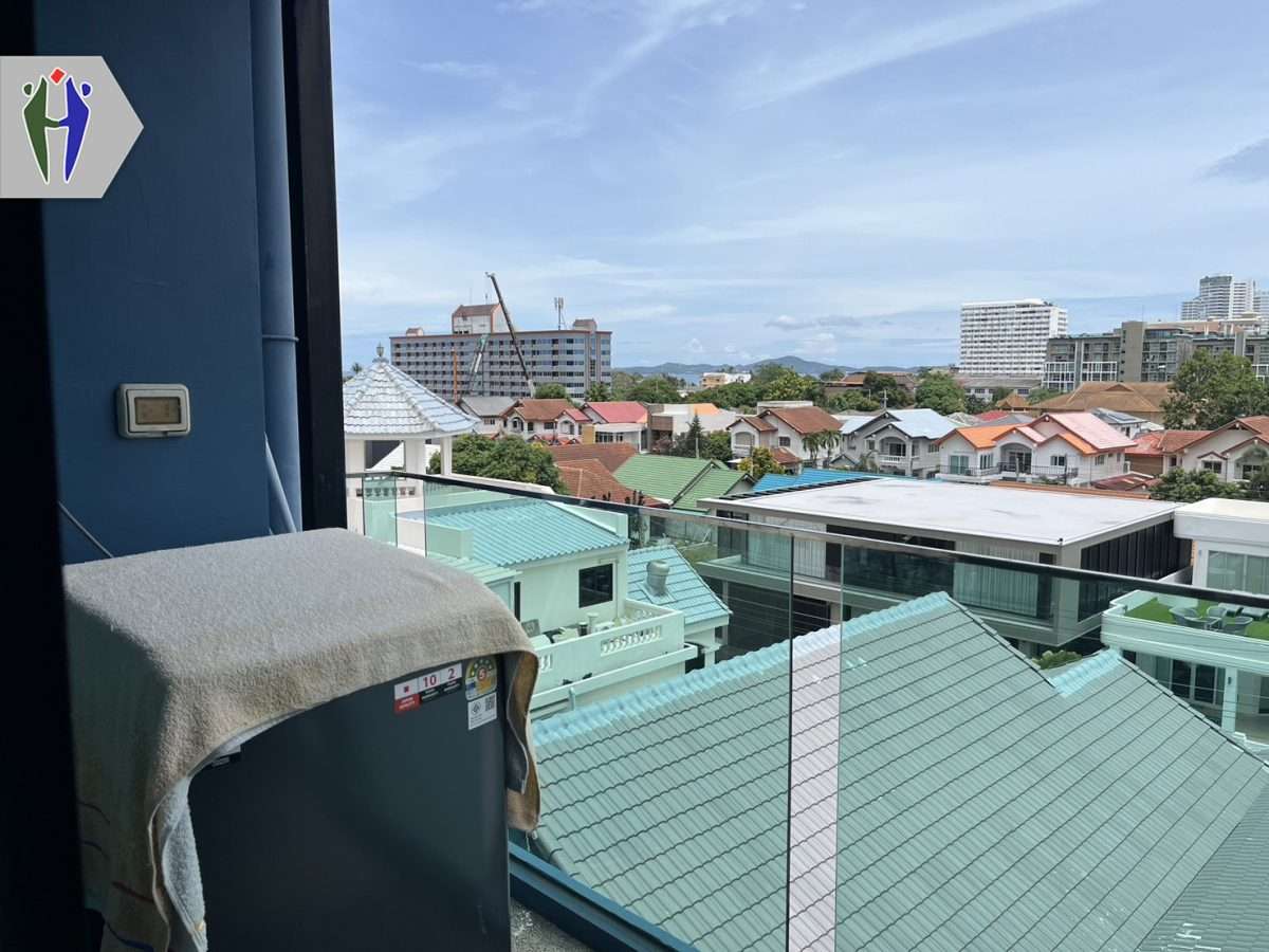 Jomtien Condo for rent 100 meter from beach with Washing Machine — photo 3