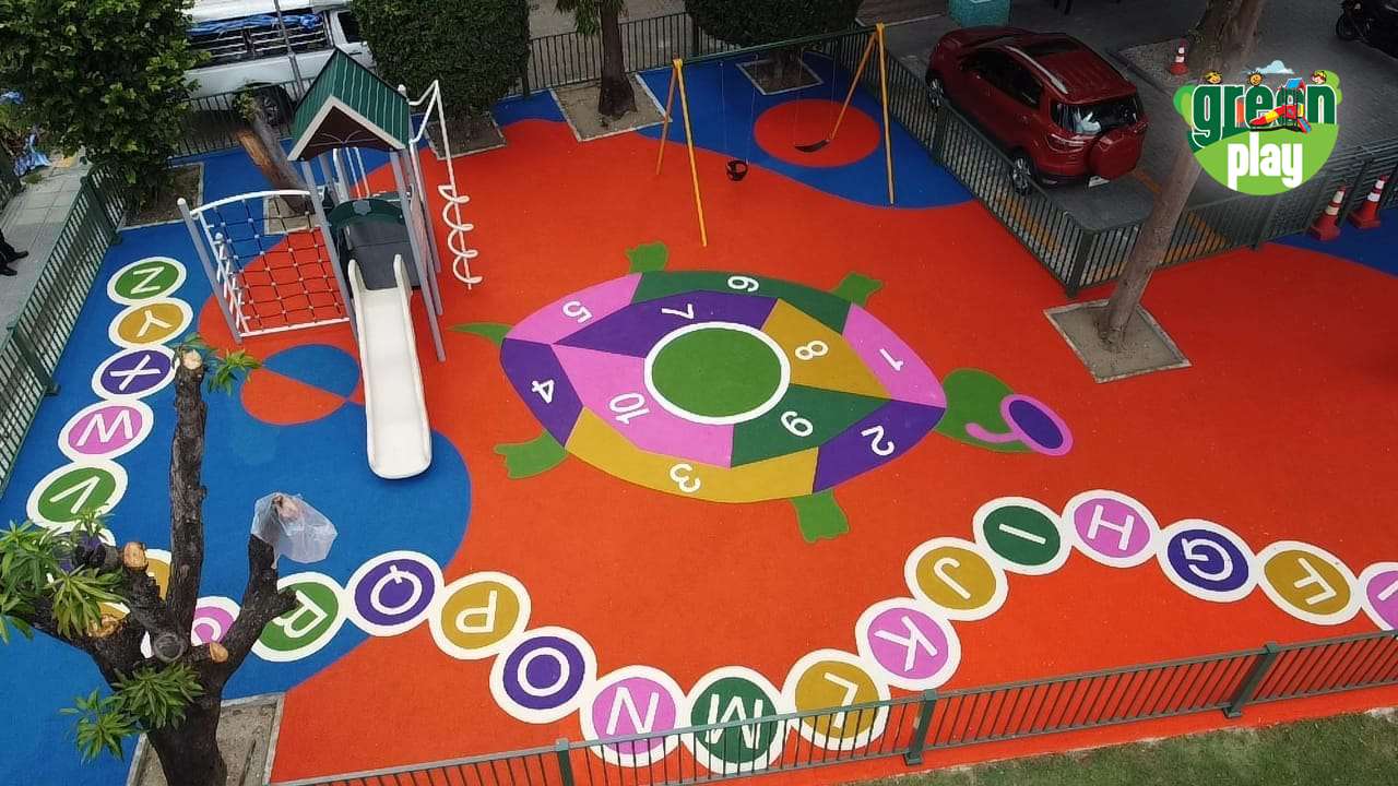 playground equipment supplier