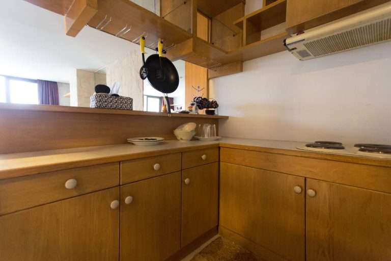 Rent Condo BTS station is on Ratchadamri pathumwan