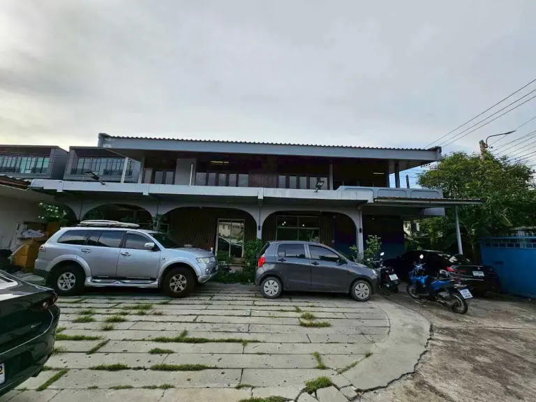 Rent single House  Urban Garden Home for Rent &ndash; Prime Location in Bangkok near Central Latphrao shopping mall and Chatujak markets and park