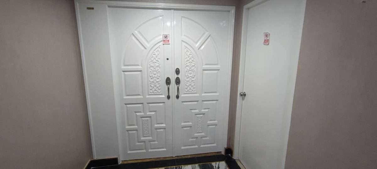 Condo for rent 4 Beds big area Sukhumvit 18 ให้เช่าคอนโดหรู ห้องใหญ่ 3 นอน — photo 2