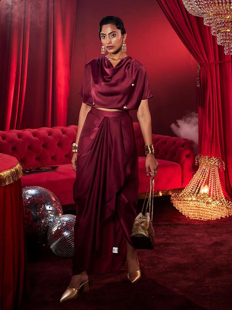 Amoura Satin Coord Set—Trendy Women’s Party Night Pick