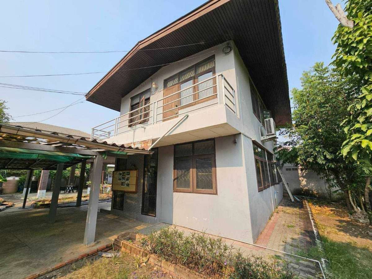 Sale and Rent Old House so bigger size no furnitues very closed Central Shopping mall and BTS,MRT SKY TRAIN — photo 2