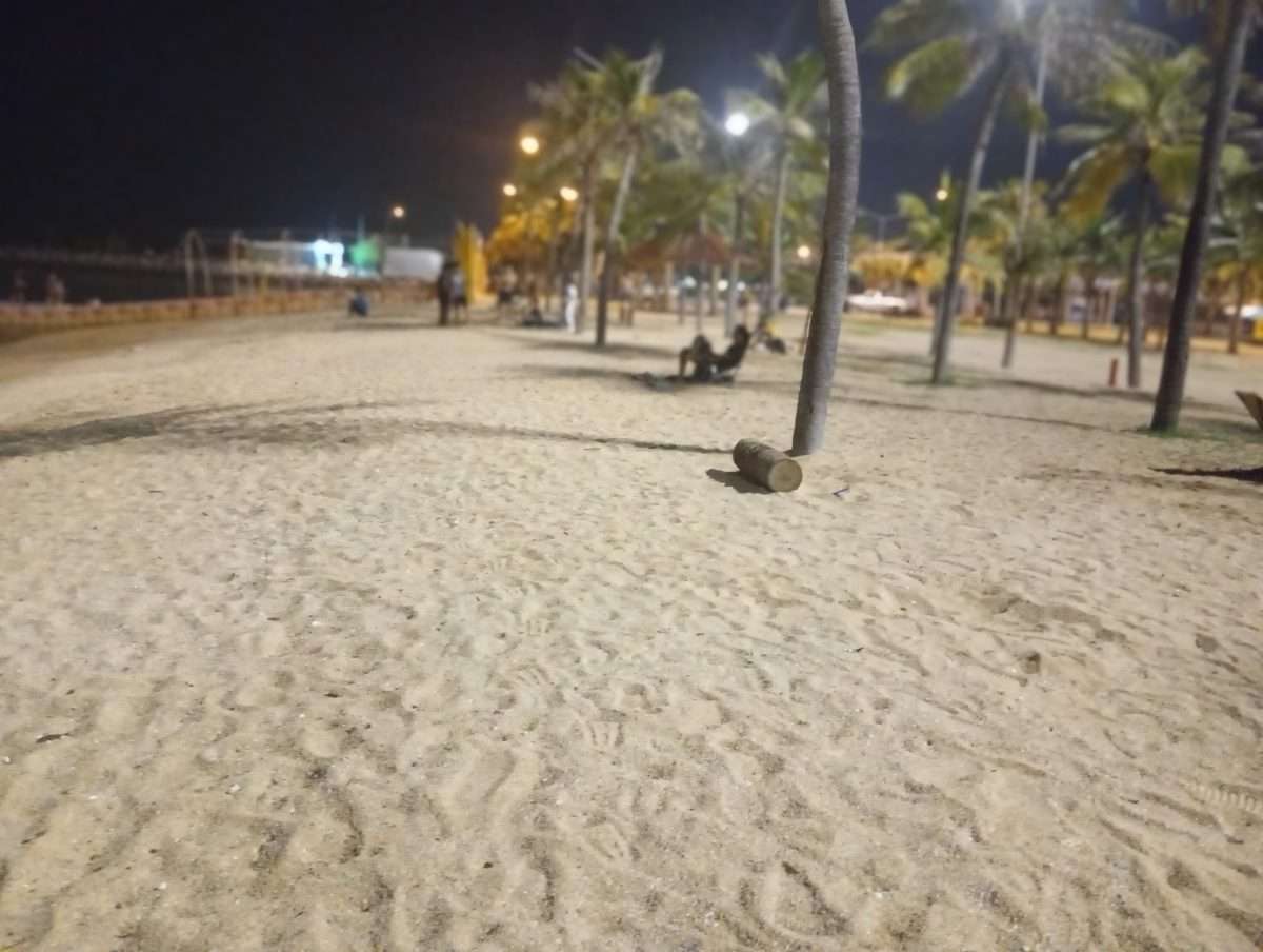 Nice Condo for sale and very good prime location near sea and main road very comfortable Na Jomtien Pattaya