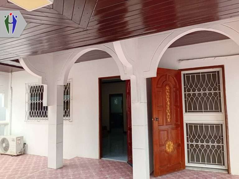 Single house on Soi Nen Plab Wan for rent, 25,000 baht