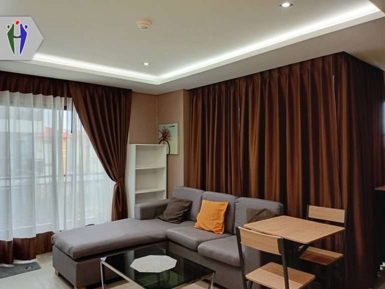 Condo 51 sqm Corner unit, for Rent Close to South Pattaya.