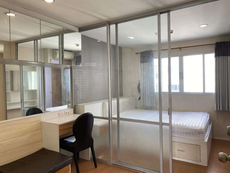 Condo Lumpini North Pattaya-Sukhuvit for Rent washing machine