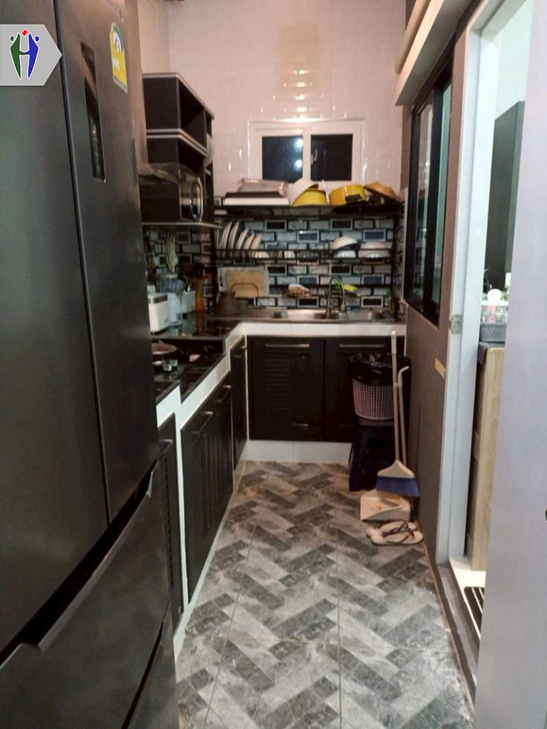 Townhouse for rent, 20,000 THB, Soi Boon Samphan, South Pattaya