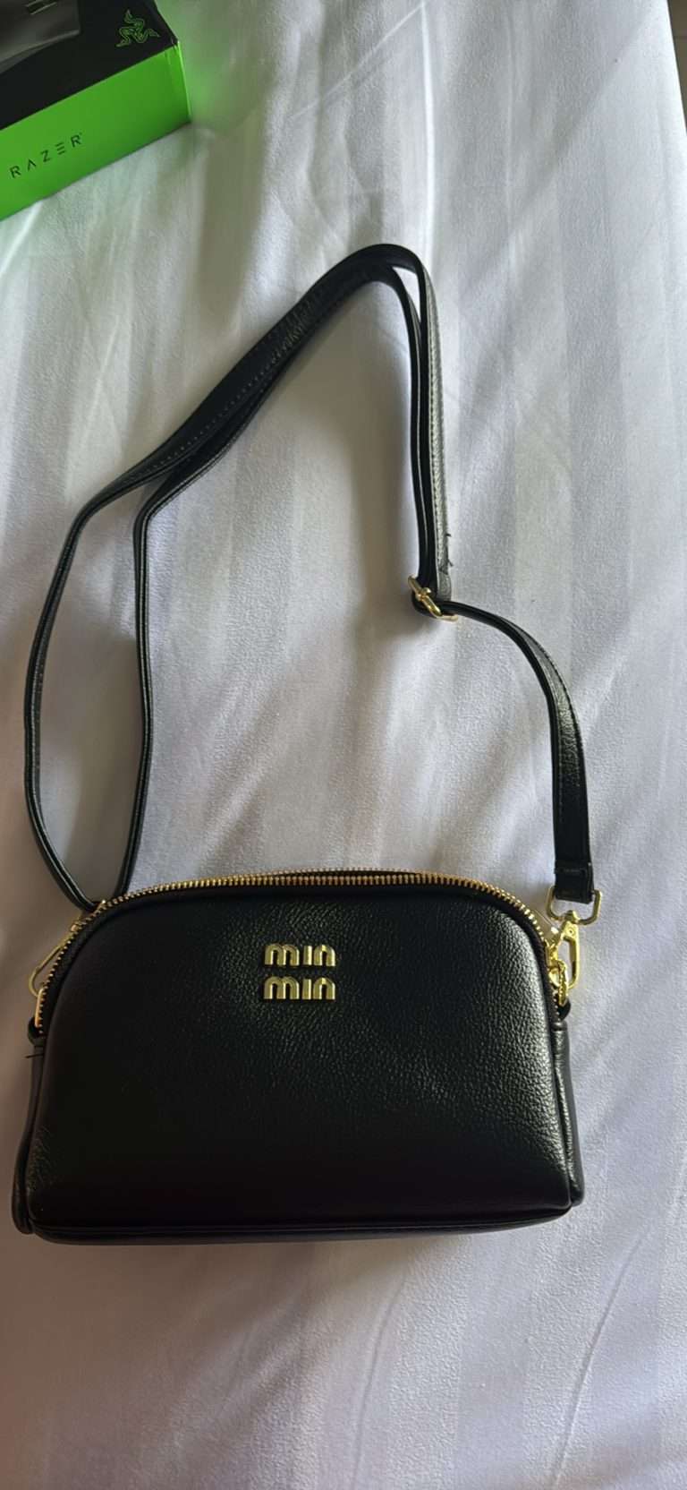 Min Min crossbody bag, black, can be also used as a clutch