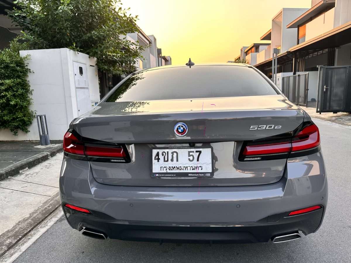 BMW 530e M Sport ปี 2022 | Hybrid | จัดไฟแนนซ์ได้ — photo 3