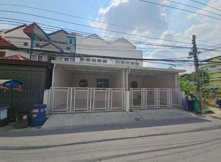 Rent  Stylish Minimalist 4-Bedroom House Near BTS Phahonyothin 69 without furnitures  Great Price บ้านให้เช่าไม่มีเฟอร์ บางเขน