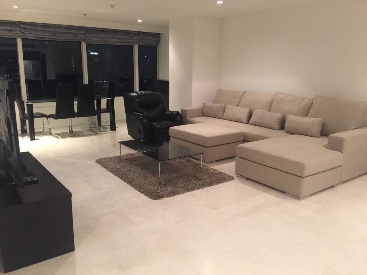 139.9sqm 3 bedroom 3 bathroom 21st floor Eight Thonglor Residences (includes 1 parking spot) — photo 2