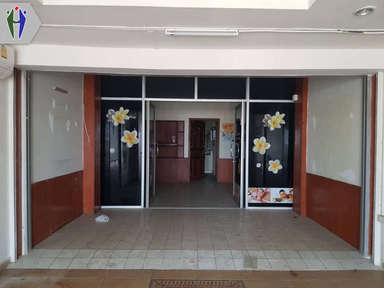 Commercial building for rent in Jomtien, Pattaya, suitable for business.