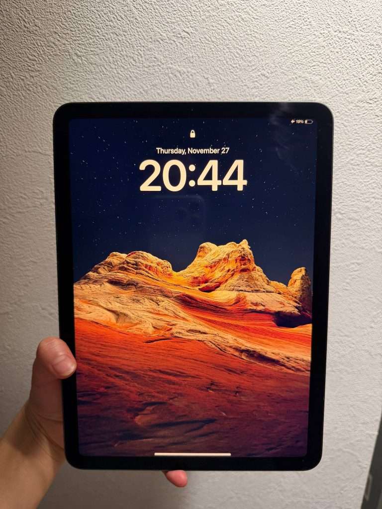 iPad Air 4 64GB Excellent Condition