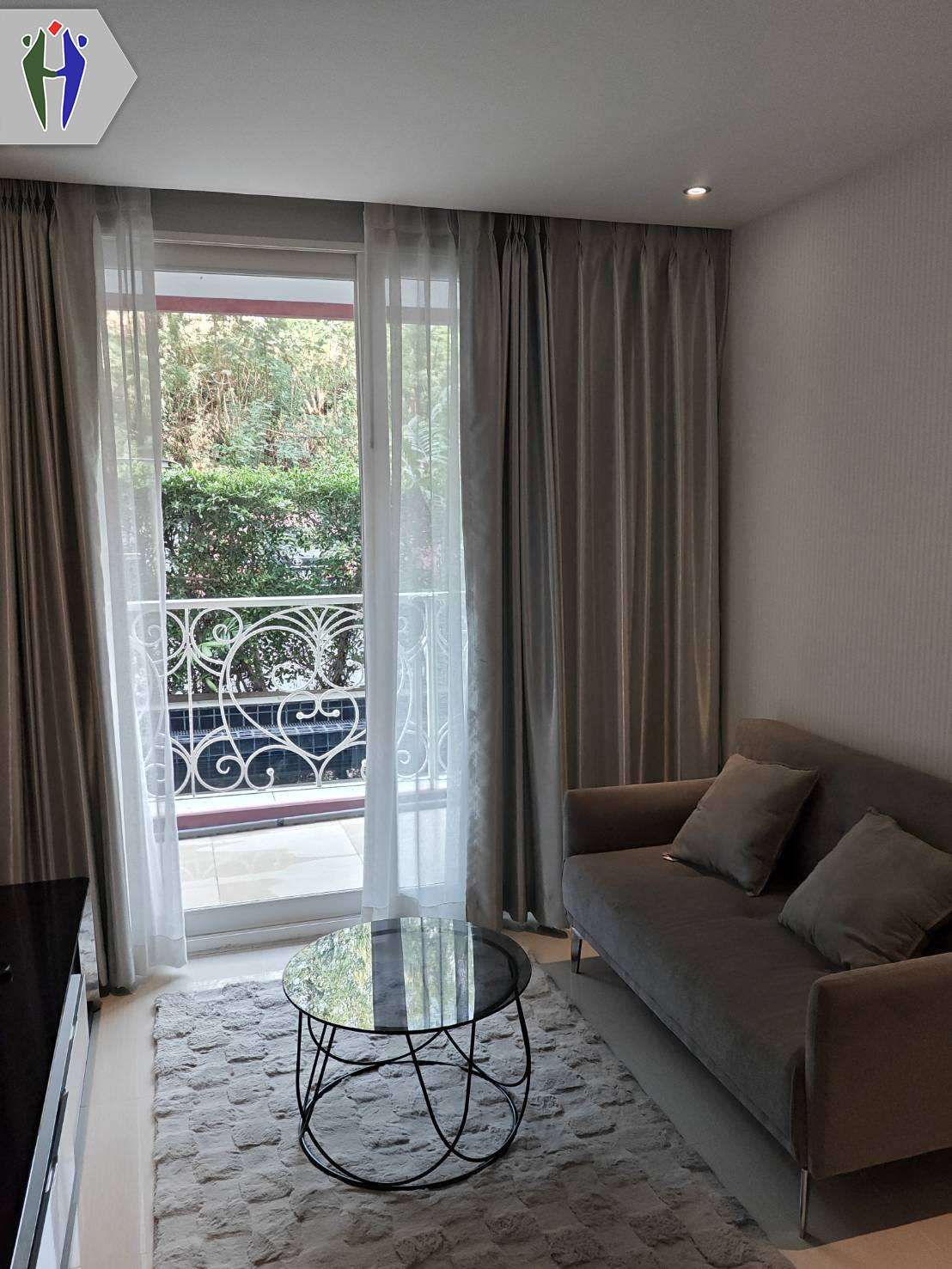 Grand Caribbean Condo at Khao Pratumnak for rent 10,000 baht