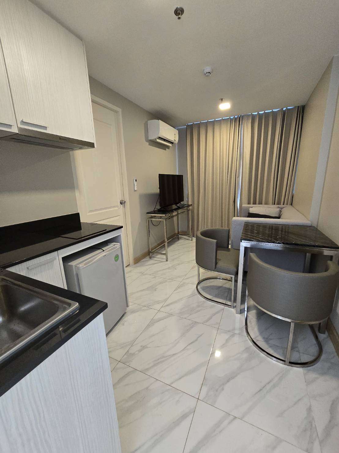 Bless Residence Ekkamai