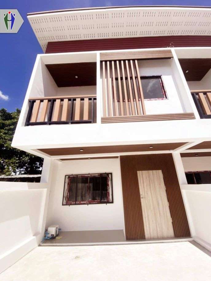 Townhouse Two-story and be home office in Khao Noi – Khao Ta Lo.