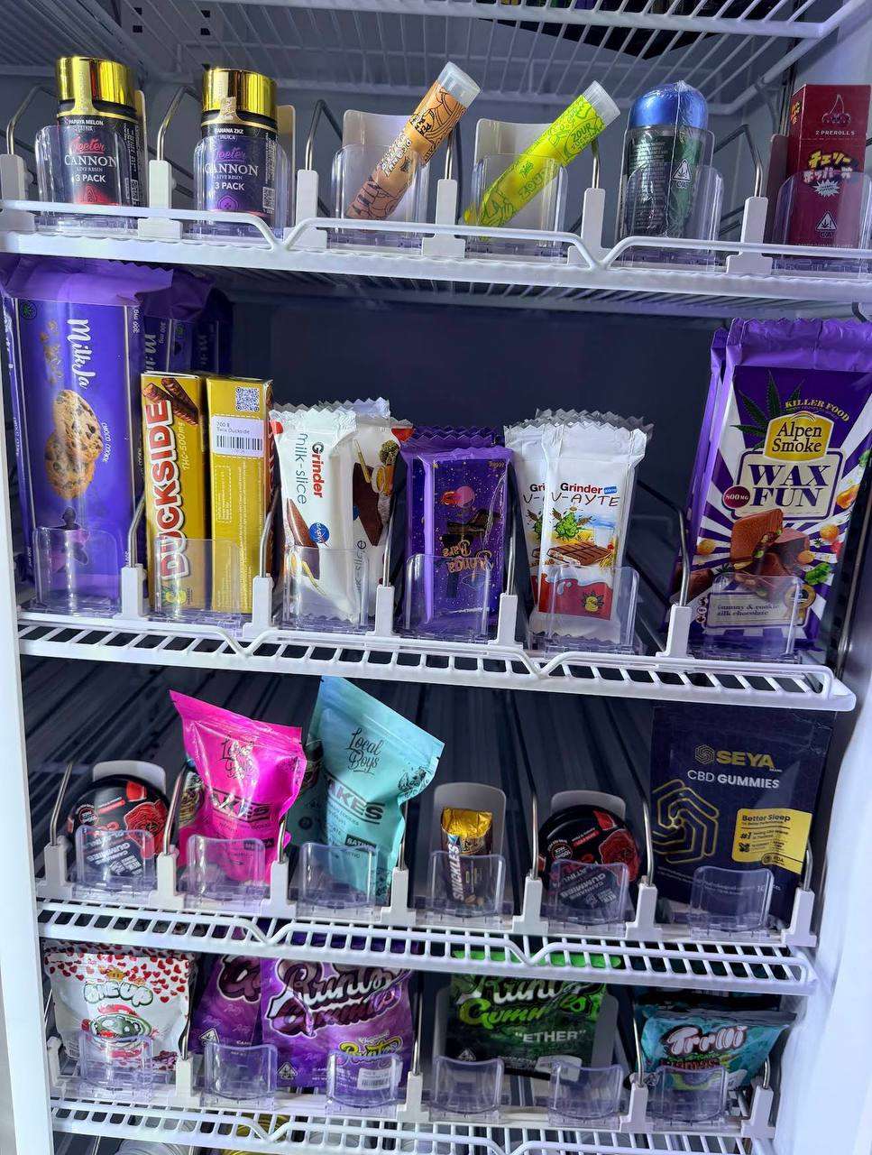 photo 2569 01 11 18 19 45