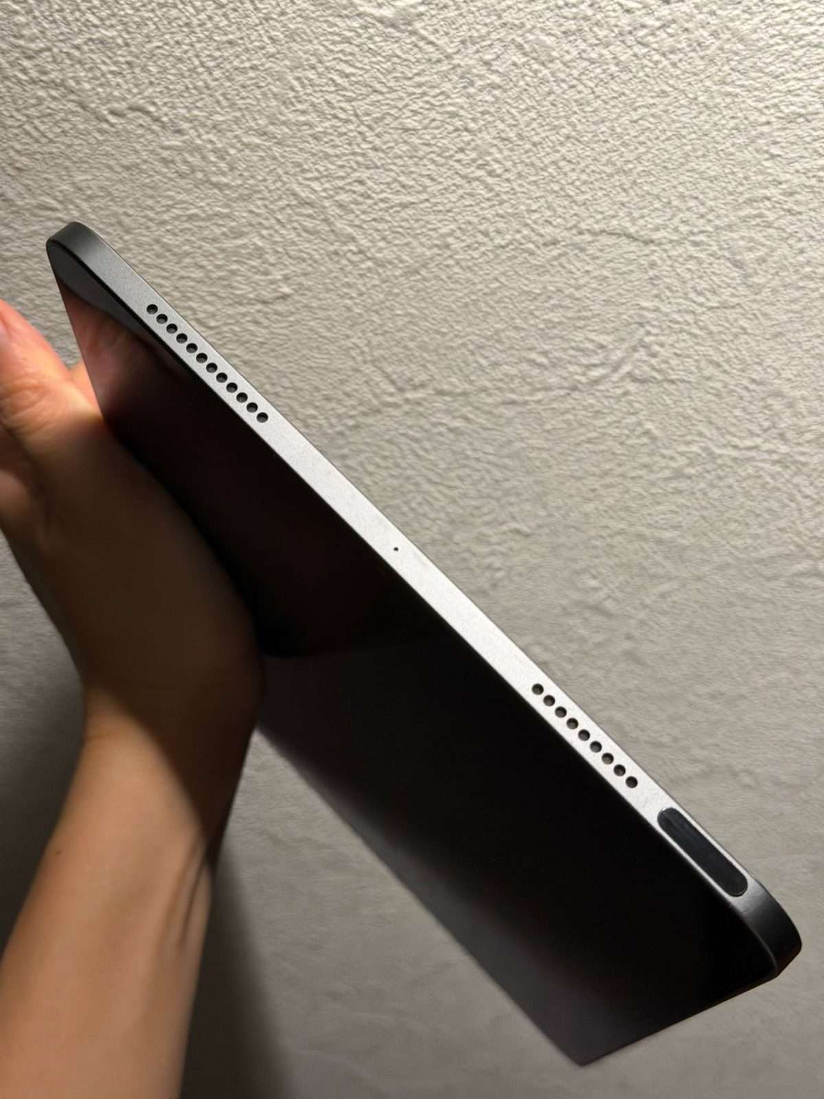 iPad Air 4 64GB Excellent Condition — photo 3